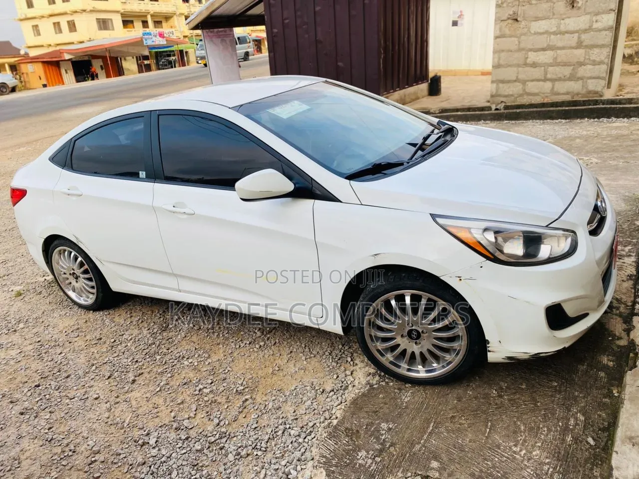 Hyundai Accent 2015 White