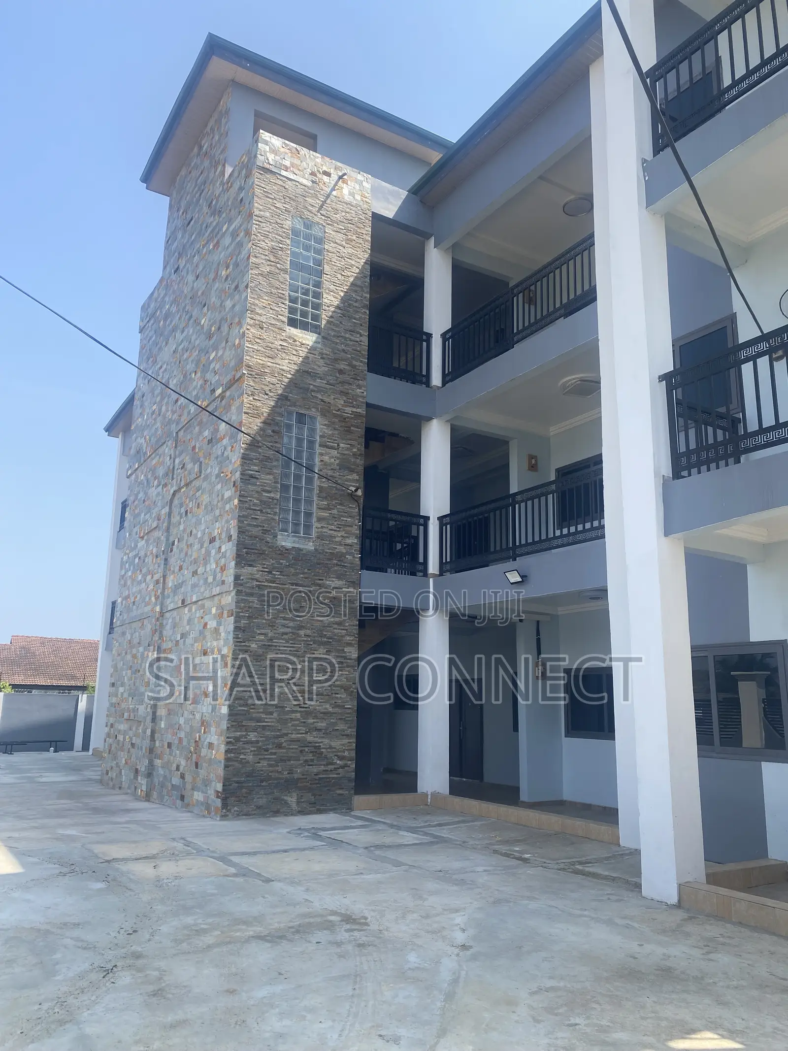 1bdrm Apartment in Sharp-Connect, Adade for rent