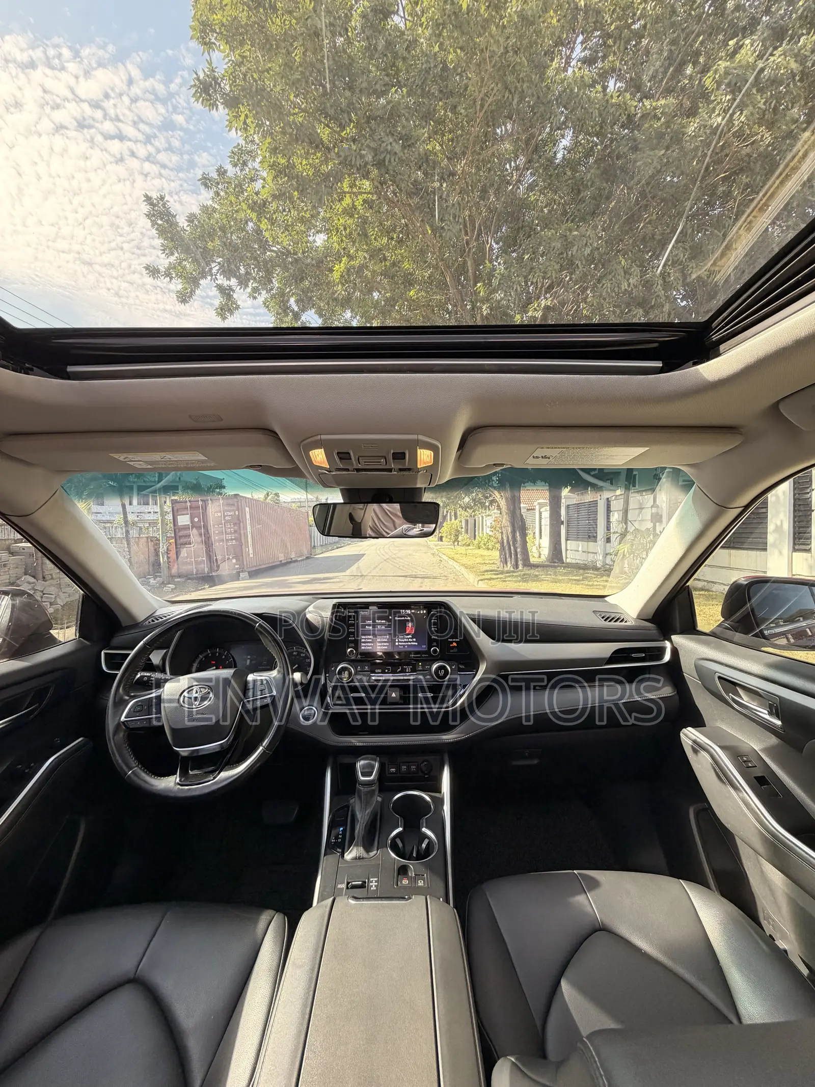 Toyota Highlander XLE AWD 2020 Red