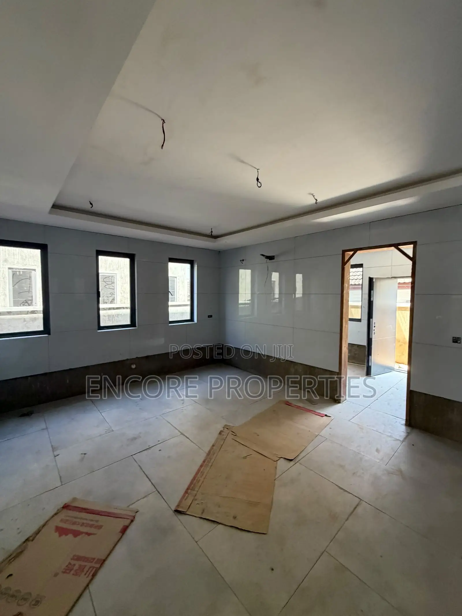 4bdrm House in Adenta for sale