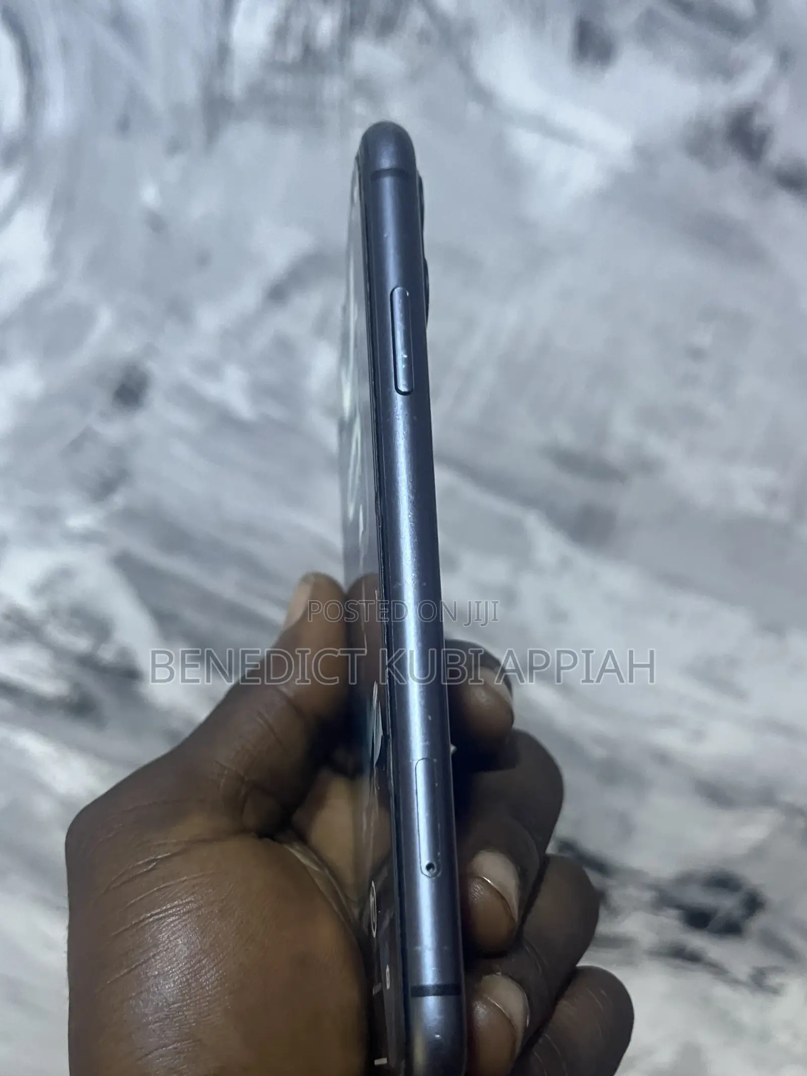 Apple iPhone 11 64 GB Black