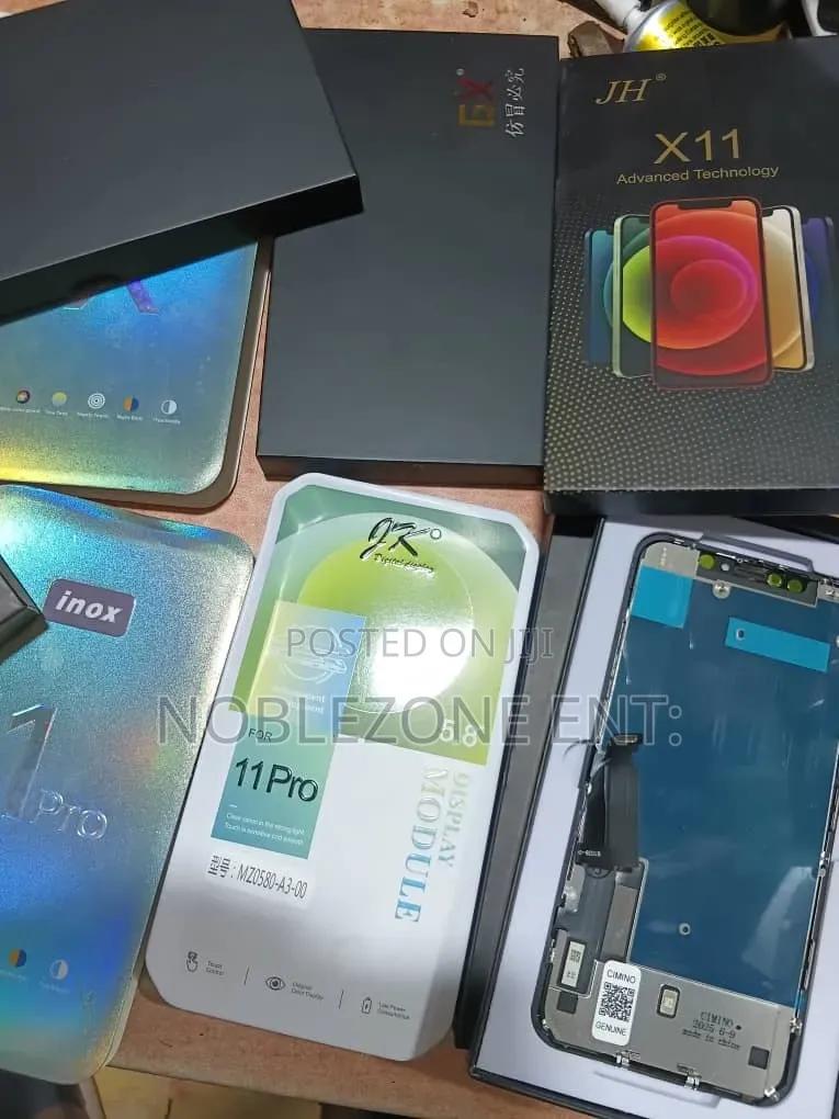 Mobile Phones Screen All Types of iPhone and Android Phones Screen