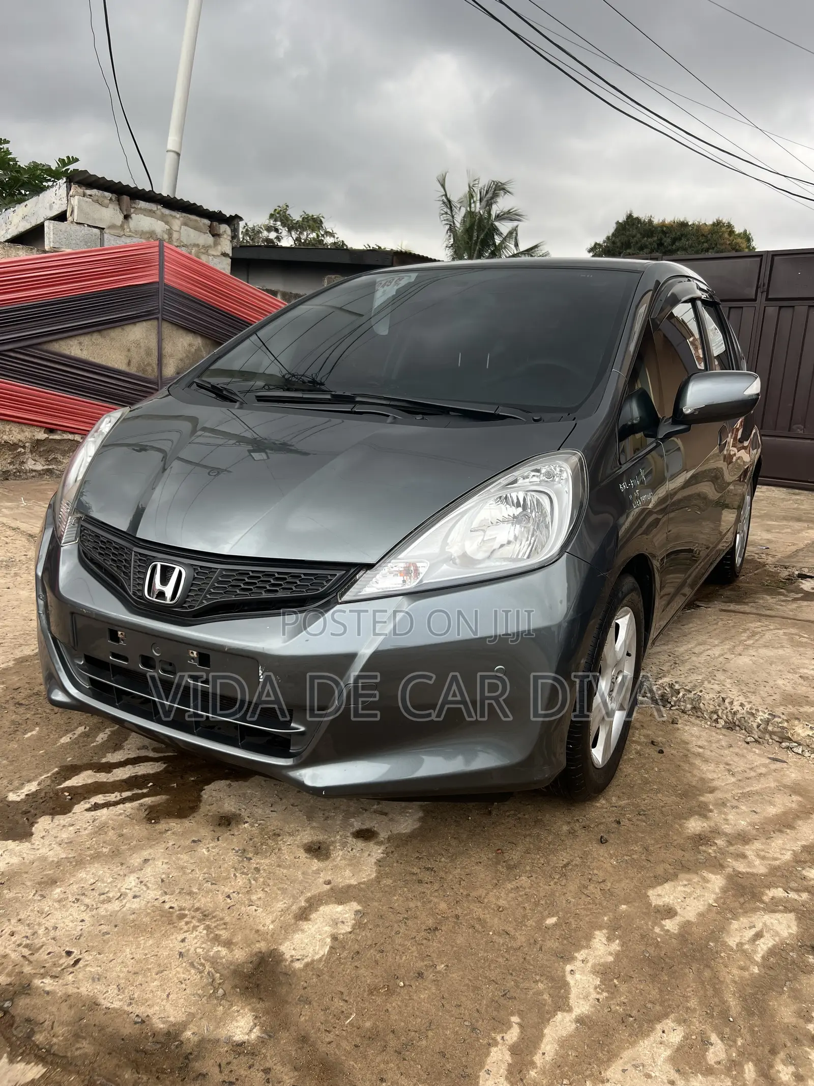Honda Fit Automatic 2012 Gray