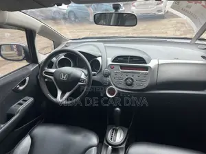 Honda Fit Automatic 2012 Gray