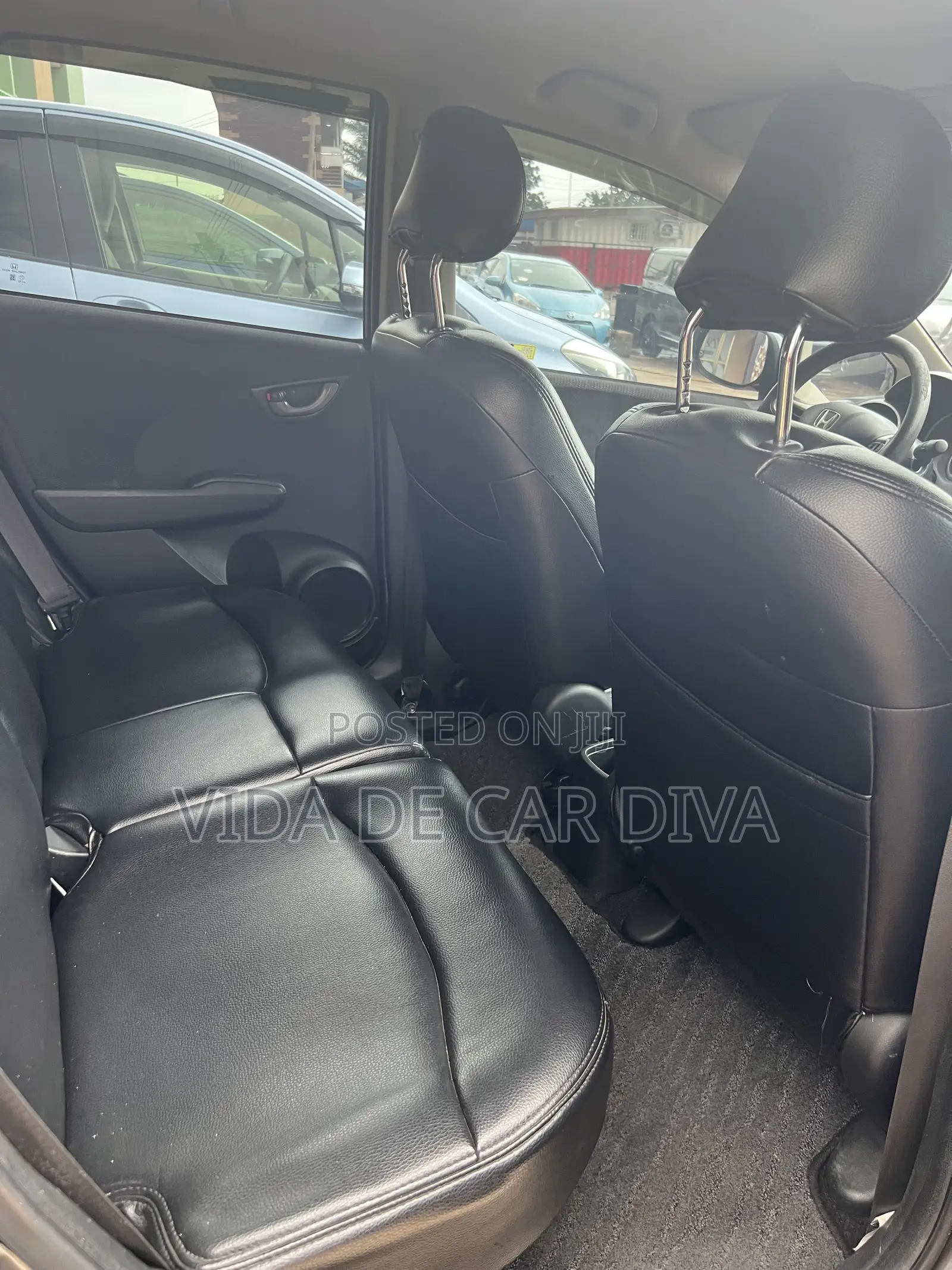 Honda Fit Automatic 2012 Gray