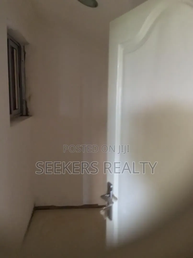 4bdrm House in Seekers Realty, Labone SHS Area for rent