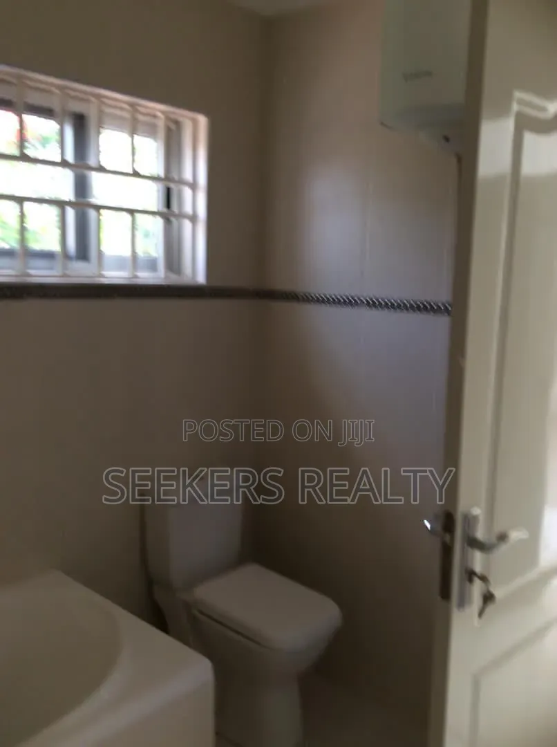 4bdrm House in Seekers Realty, Labone SHS Area for rent