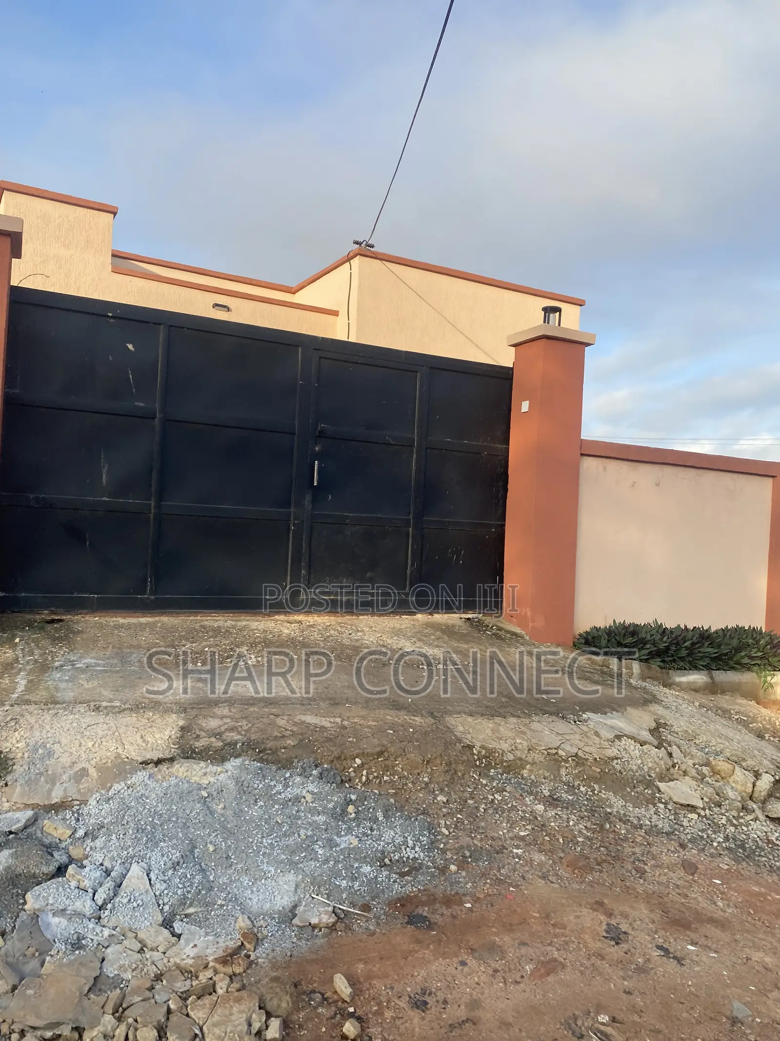 3bdrm House in Sharp-Connect, Bortiano for sale