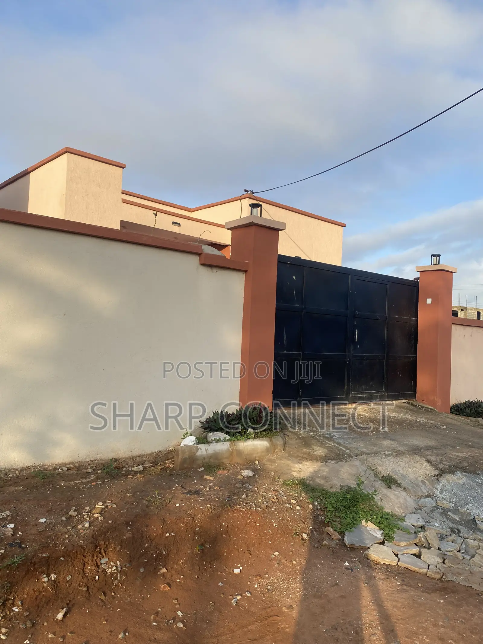 3bdrm House in Sharp-Connect, Bortiano for sale