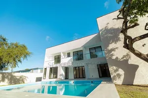 12bdrm House in Seekers Realty, US Embassy Area for sale