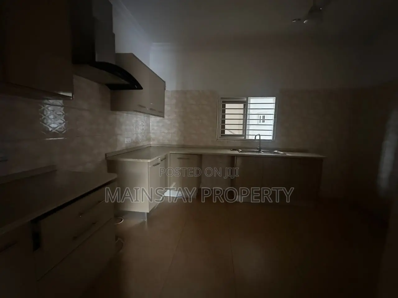 2bdrm Apartment in Mainstay Estates, Airport Residential Area for rent