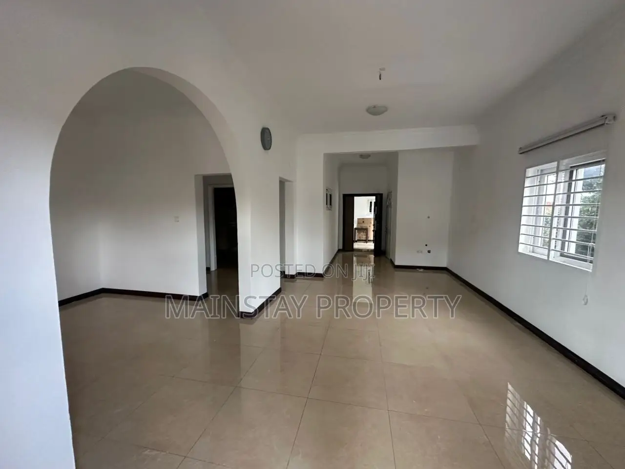 2bdrm Apartment in Mainstay Estates, Airport Residential Area for rent