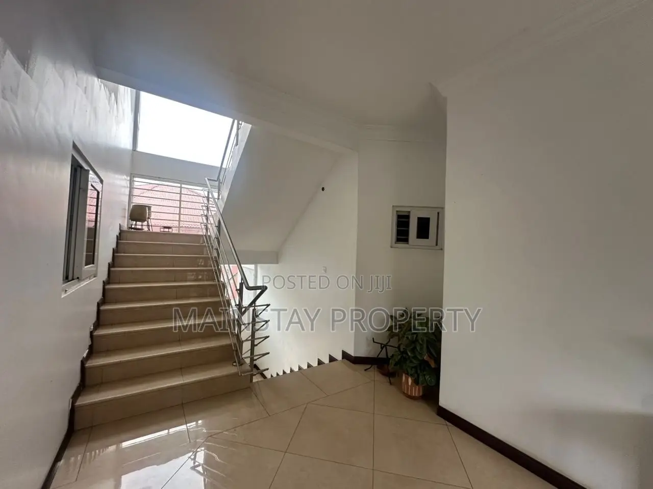 2bdrm Apartment in Mainstay Estates, Airport Residential Area for rent