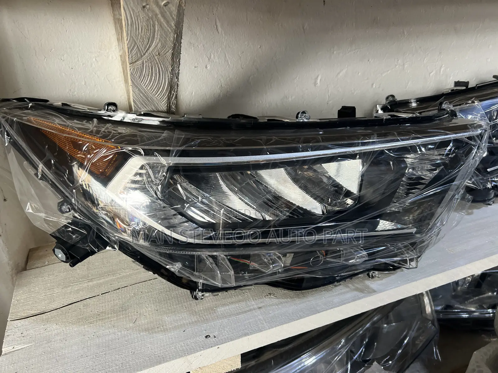 Toyota RAV4 Front Light Pair 2018-2020