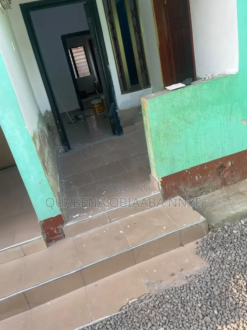 1bdrm Apartment in Lakeside Estate for rent