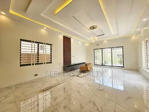 12bdrm House in Seekers Realty, US Embassy Area for sale