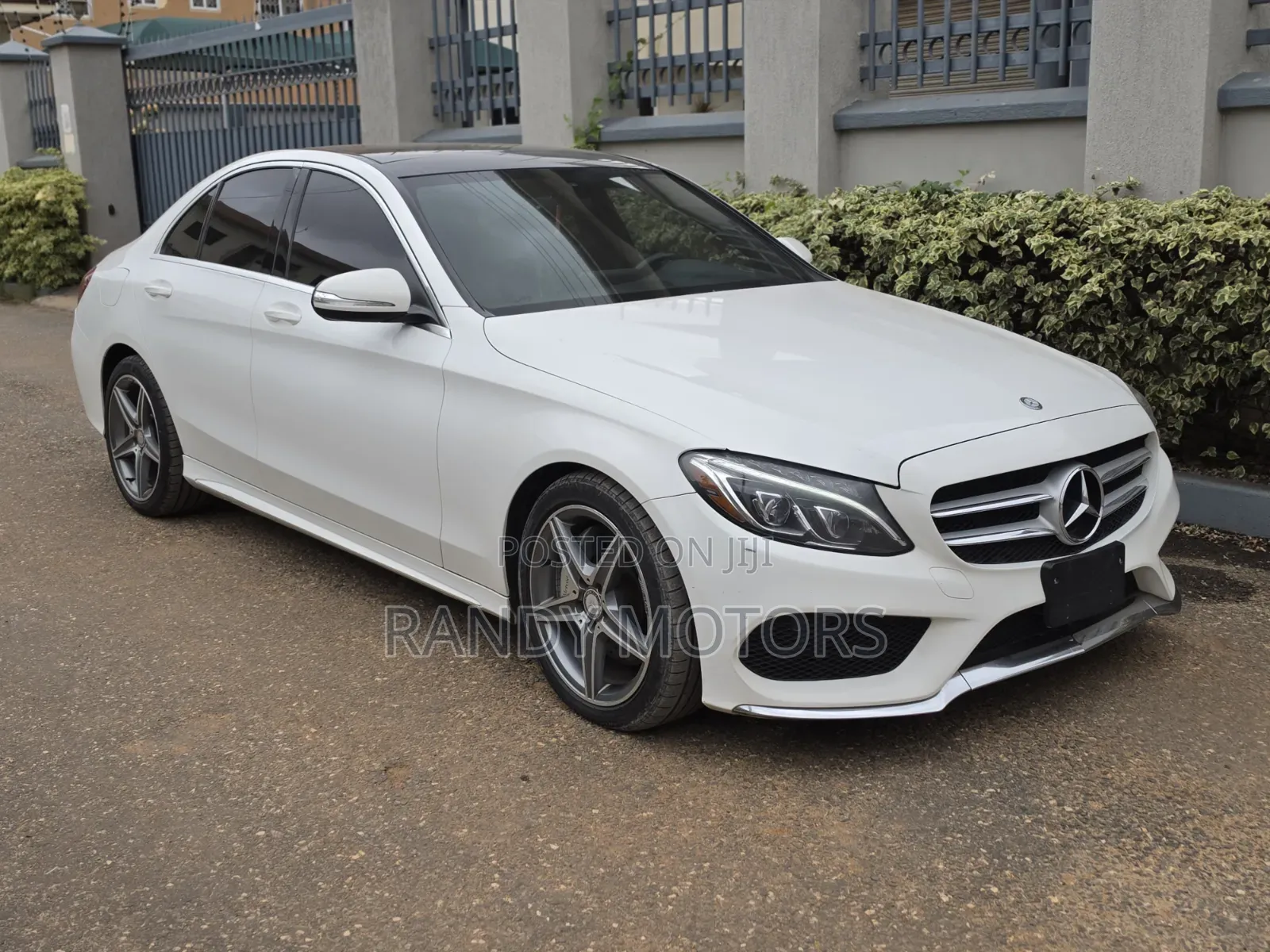 Mercedes-Benz C300 Luxury 4dr RWD Sedan (2.0L 4cyl 7A) 2015 White