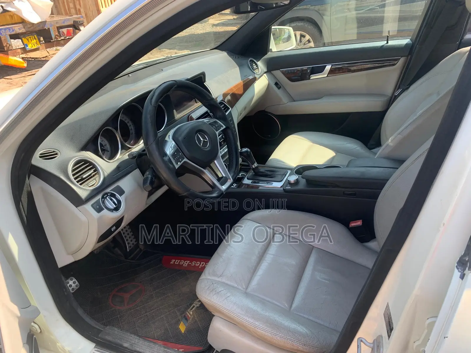 Mercedes-Benz C250 2012 White