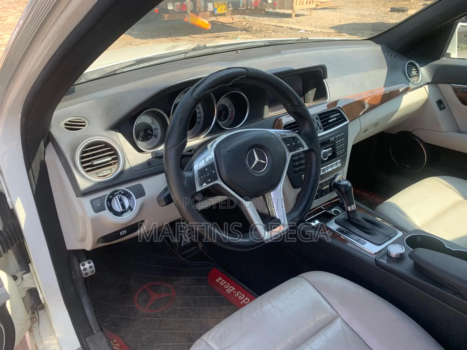 Mercedes-Benz C250 2012 White