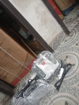 Capable Cleaning Decakila Portable Spot Cleaner