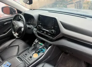 Toyota Highlander 2022