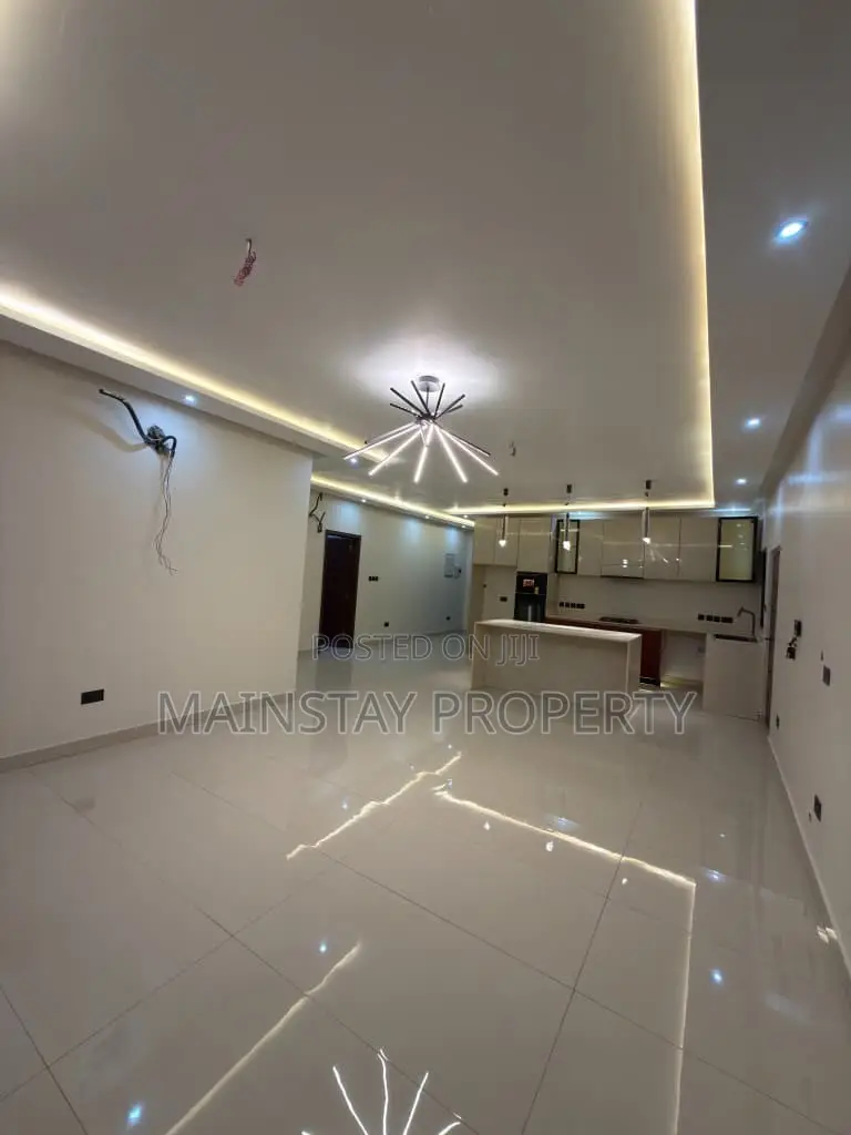 3bdrm House in Mainstay Estates, East Legon for sale