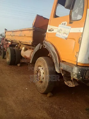 Tipper Truck