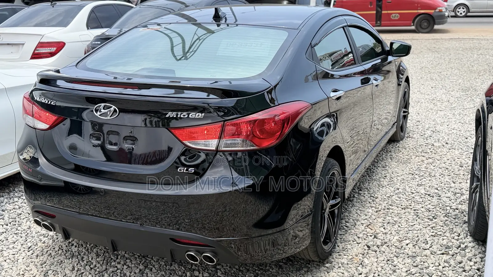Hyundai Avante 2013 Black
