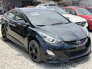 Hyundai Avante 2013 Black