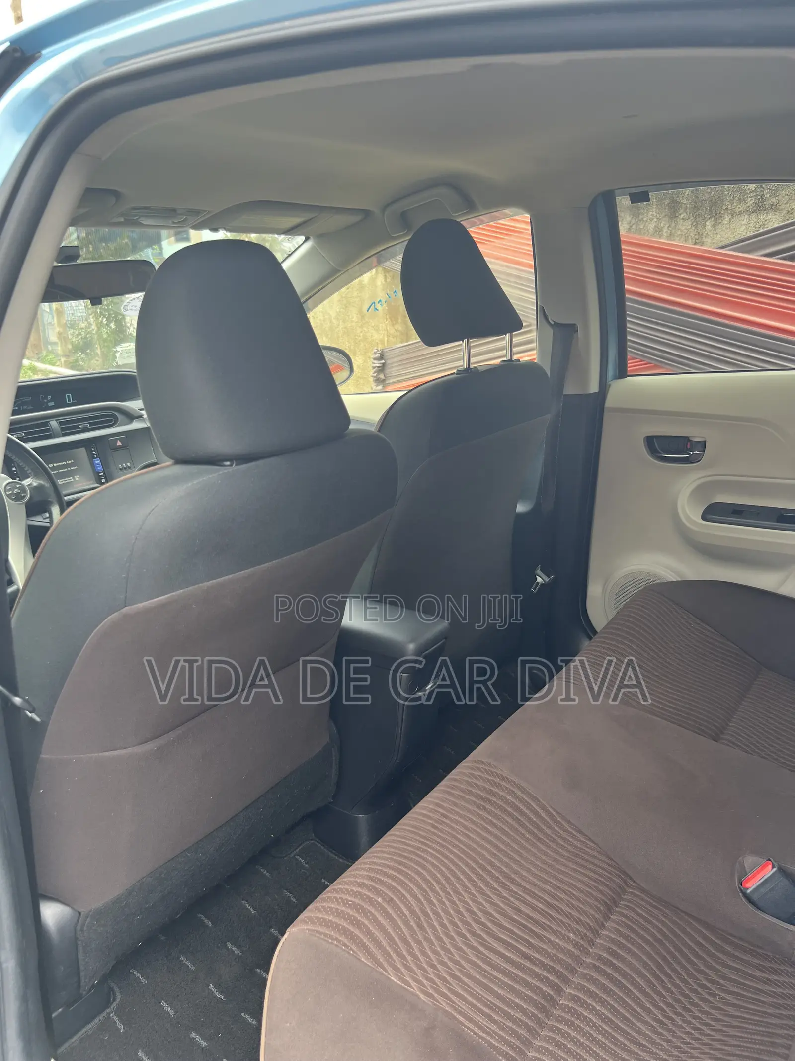 Toyota Aqua 2013 Blue