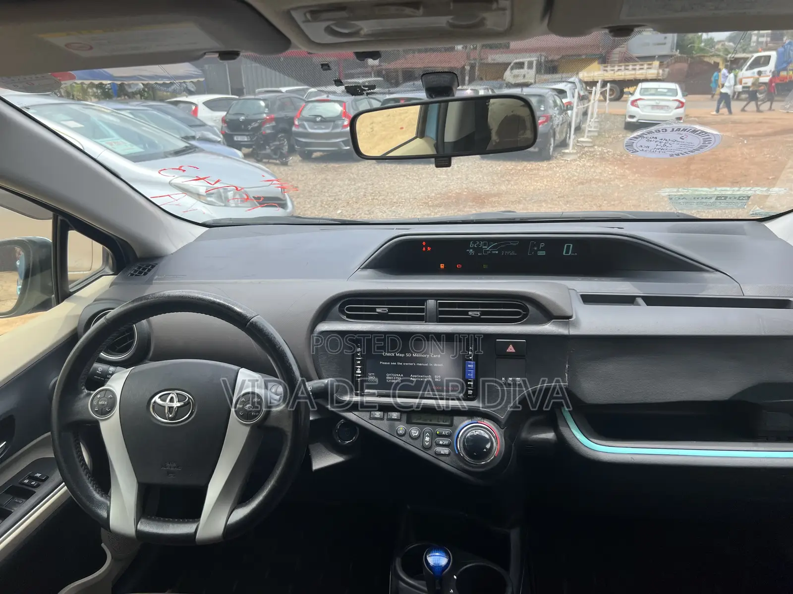 Toyota Aqua 2013 Blue