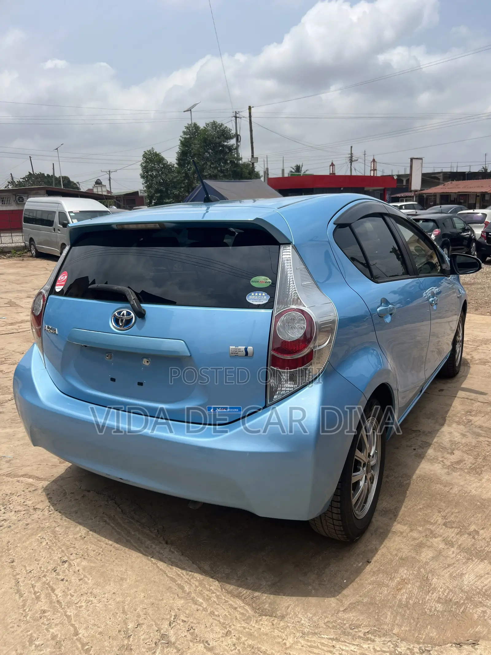Toyota Aqua 2013 Blue