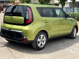 Kia Soul Hatchback 2017 Green