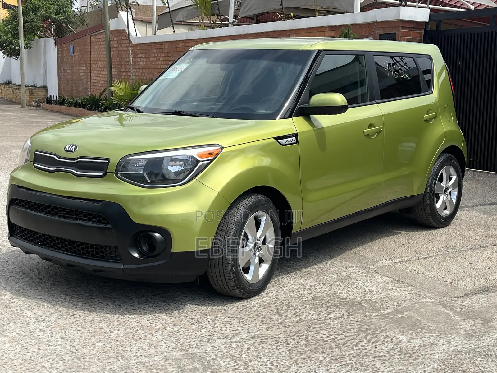 Kia Soul Hatchback 2017 Green