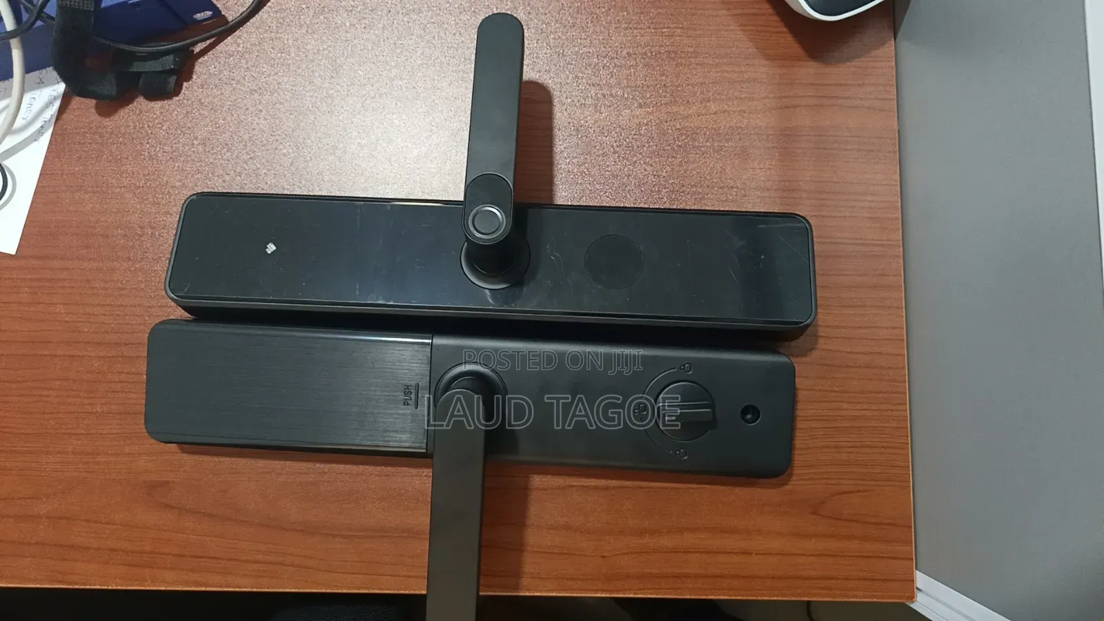 Smart Door Lock With App, Fingerprint,card and PIN Unlock