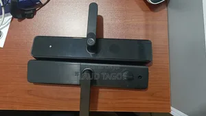 Smart Door Lock With App, Fingerprint,card and PIN Unlock