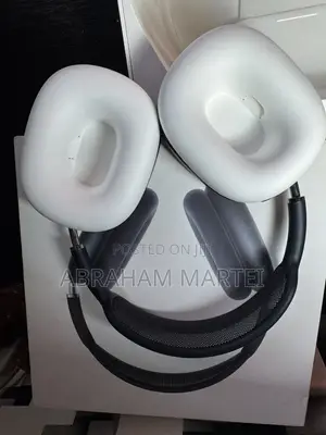 AirPods Max