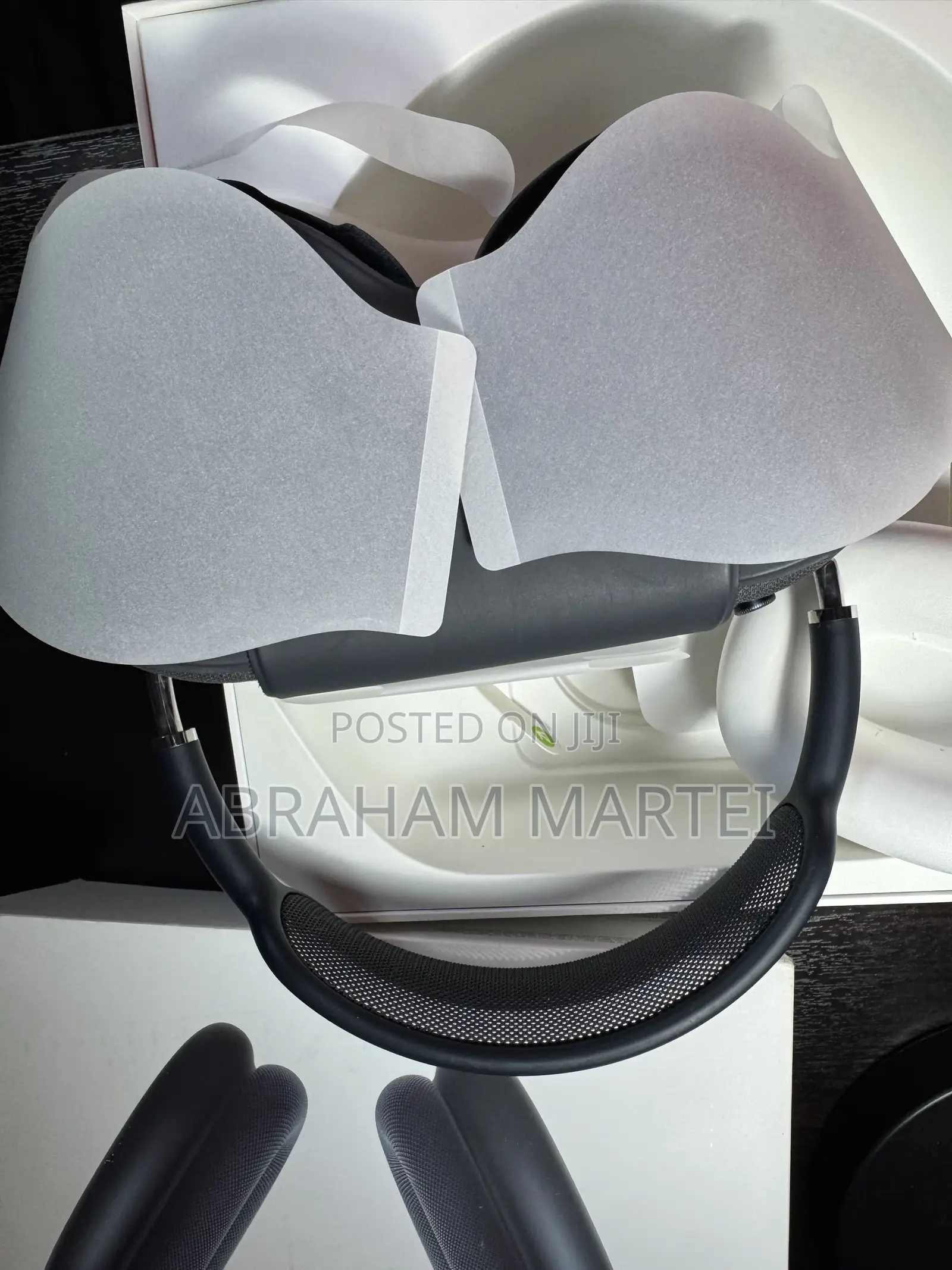 AirPods Max