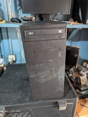 Desktop Computer Asus 8GB Intel Core i5 HDD 6T