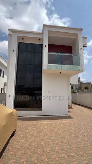 4bdrm House in Oyarifa for sale