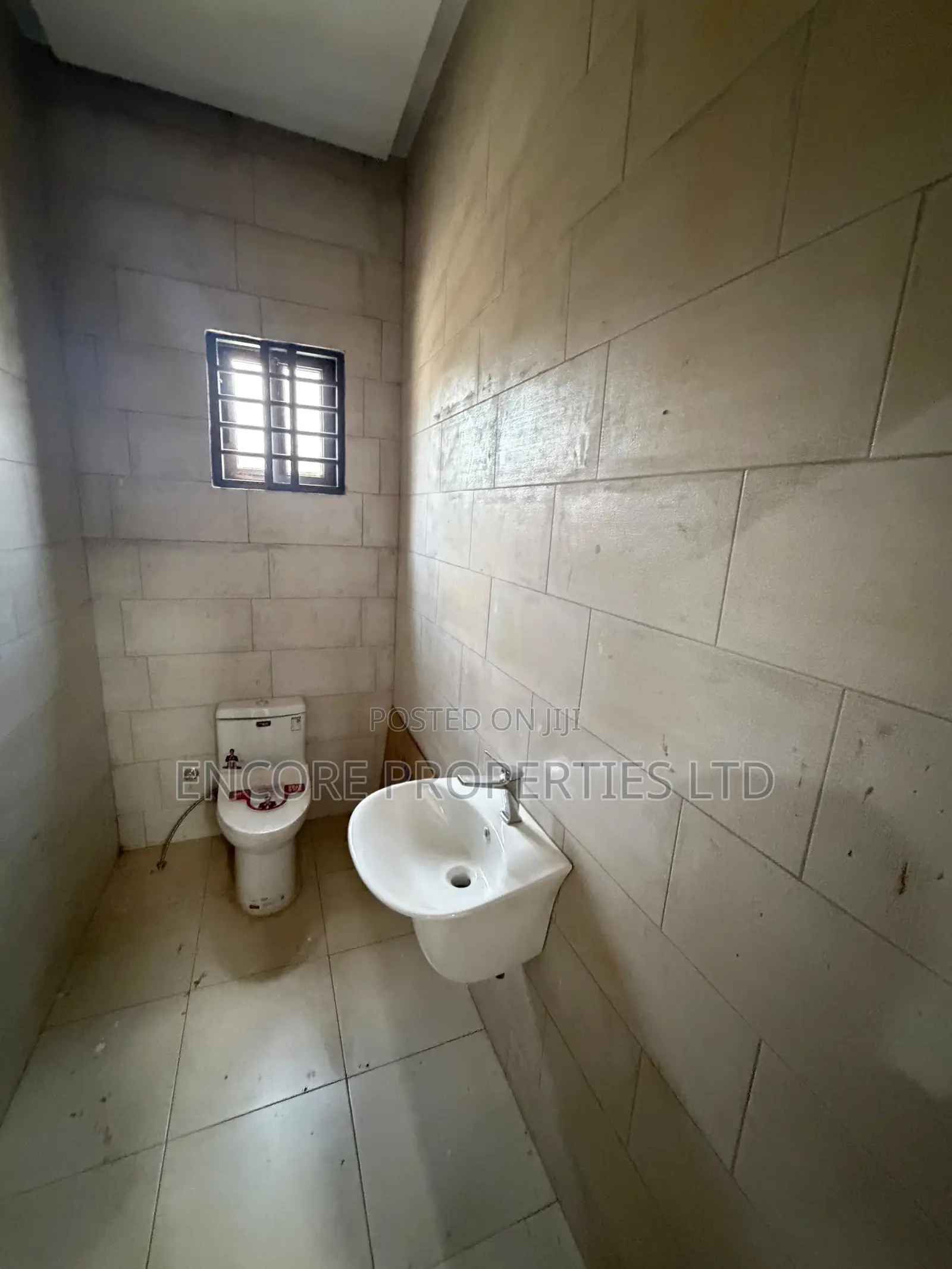 4bdrm House in Oyarifa for sale