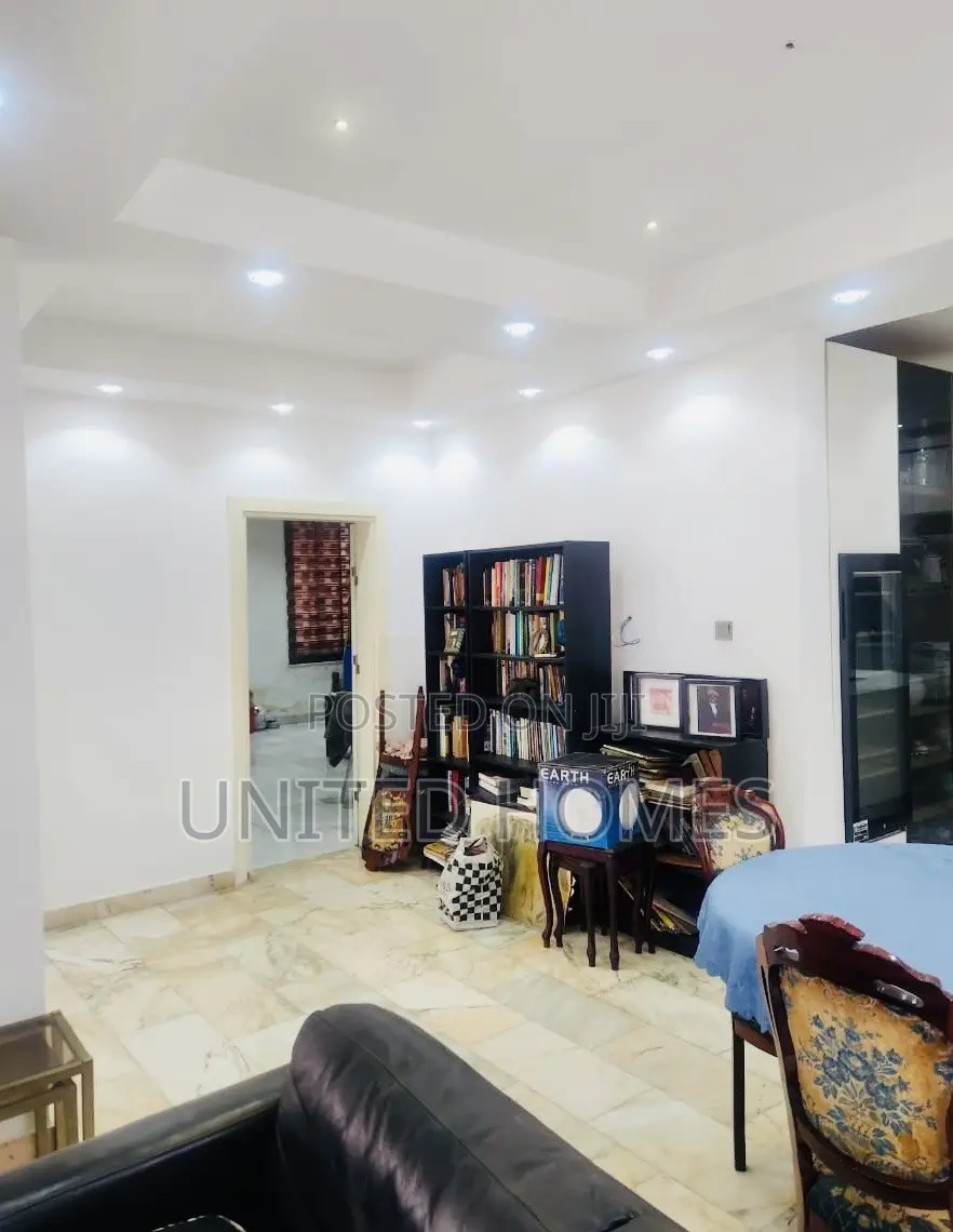 5bdrm House in Adjiriganor for rent