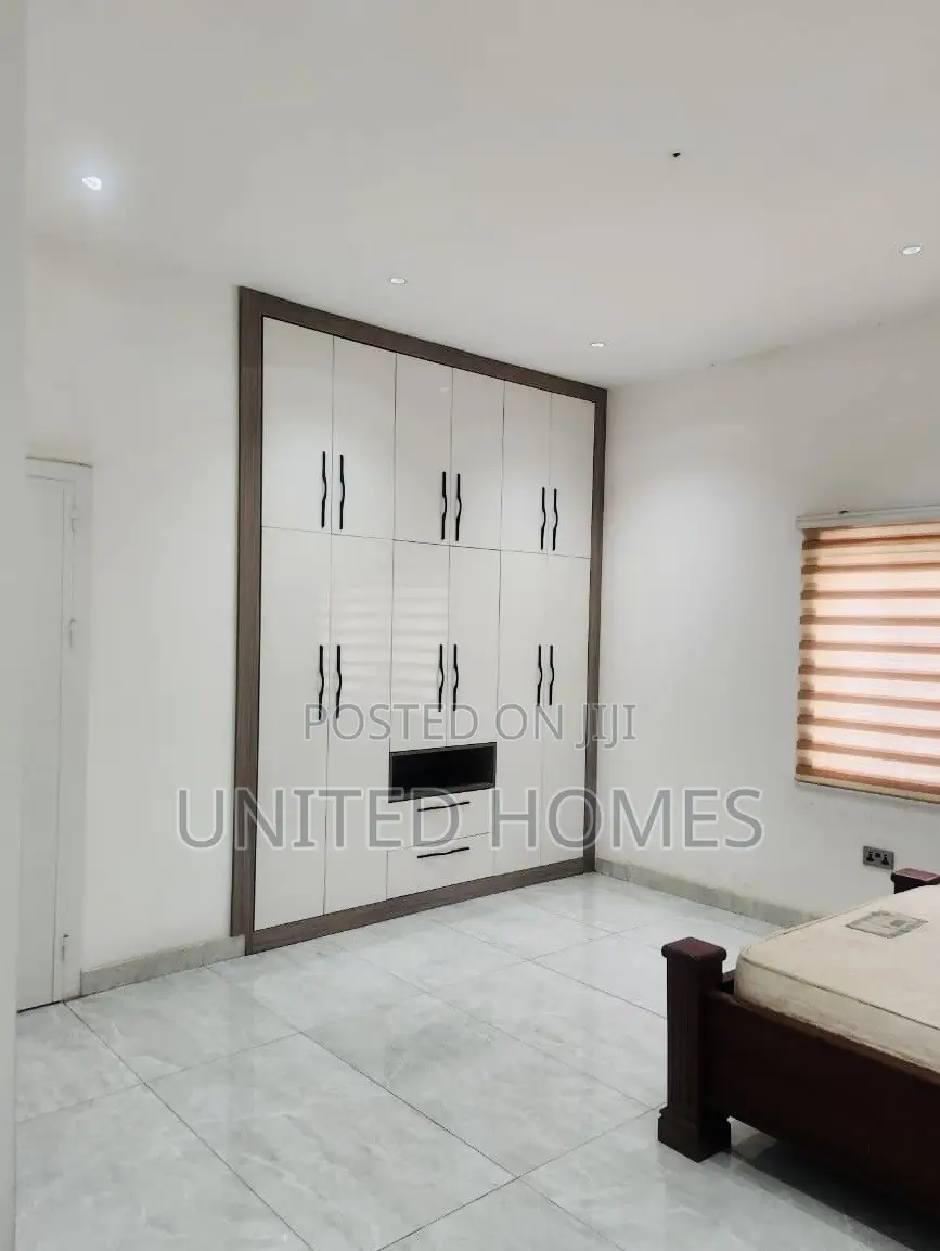 5bdrm House in Adjiriganor for rent