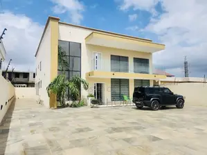 5bdrm House in Adjiriganor for rent