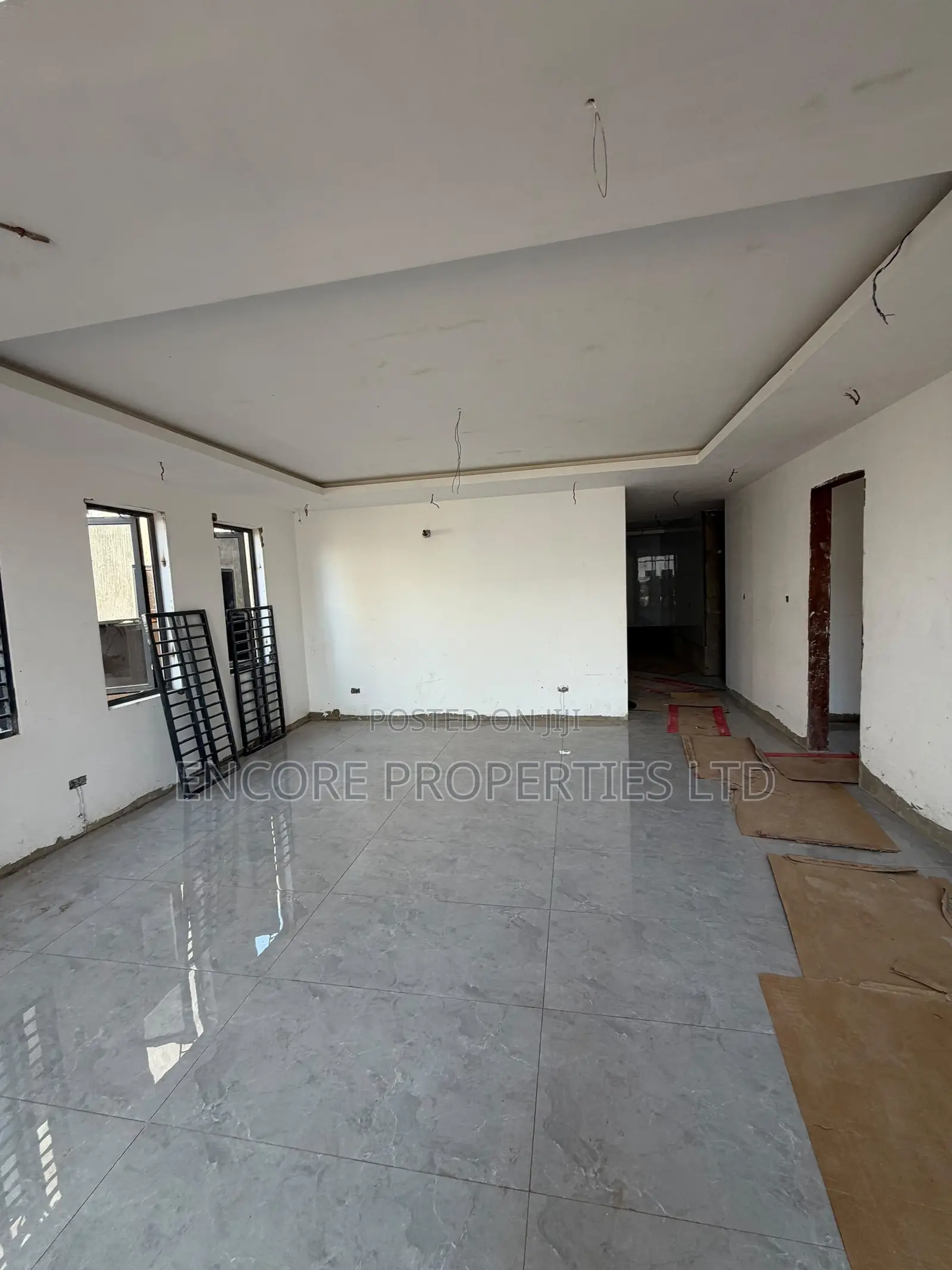 4bdrm House in Adenta for sale