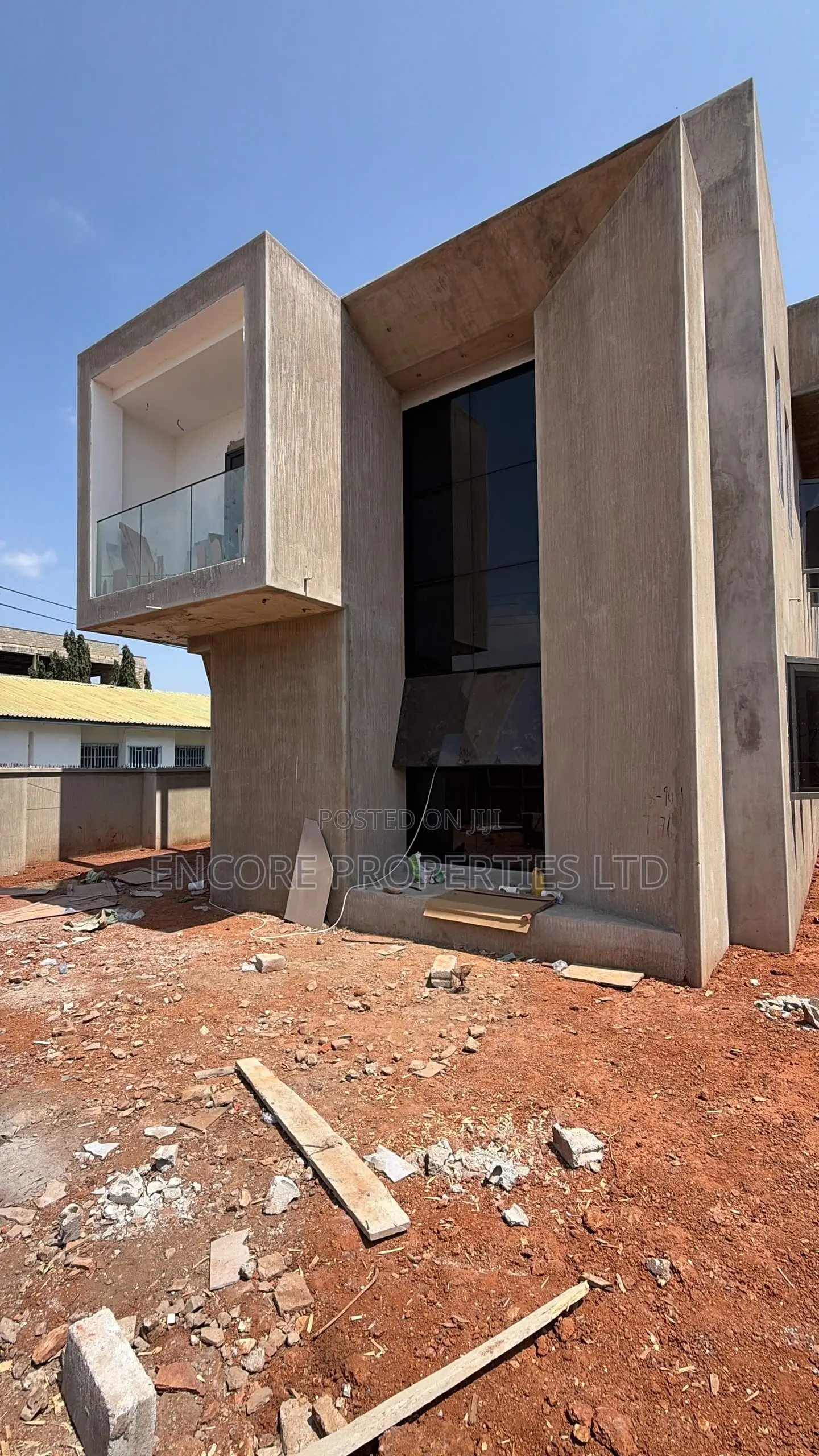 4bdrm House in Adenta for sale