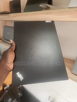 Laptop Lenovo ThinkPad E16 G1 16GB AMD Ryzen 5 SSD 256GB