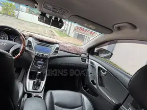 Hyundai Elantra 2016 Black