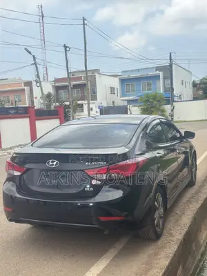 Hyundai Elantra 2016 Black