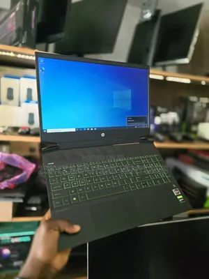 Laptop HP Pavilion Gaming Laptop 15-dk2xxx 16GB AMD Ryzen 5 SSD 512GB